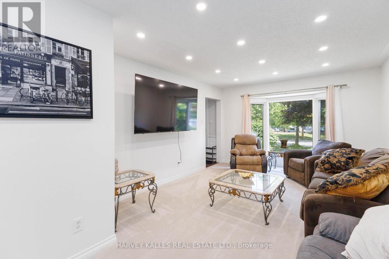 223 Sunnyside Drive, London North, Ontario  N5X 3R1 - Photo 13 - X12738720