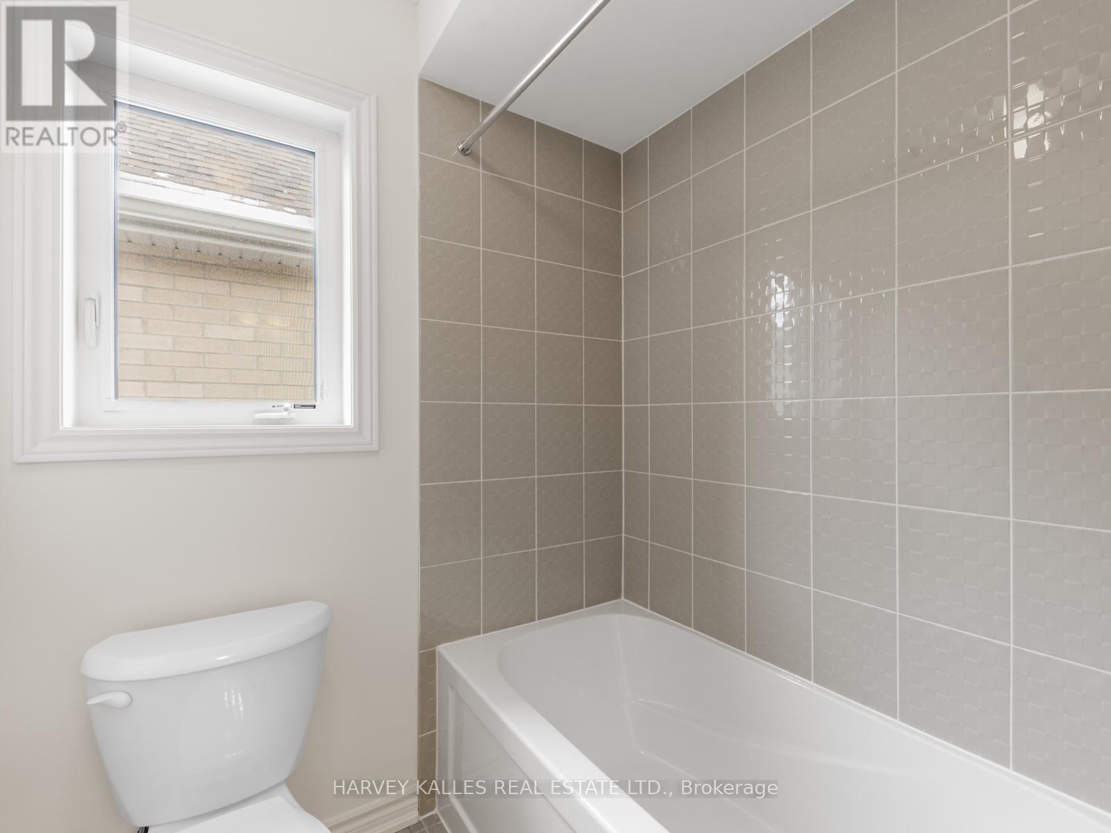 18 Bluebird Boulevard, Adjala-Tosorontio, Ontario  L0G 1W0 - Photo 35 - N12739164