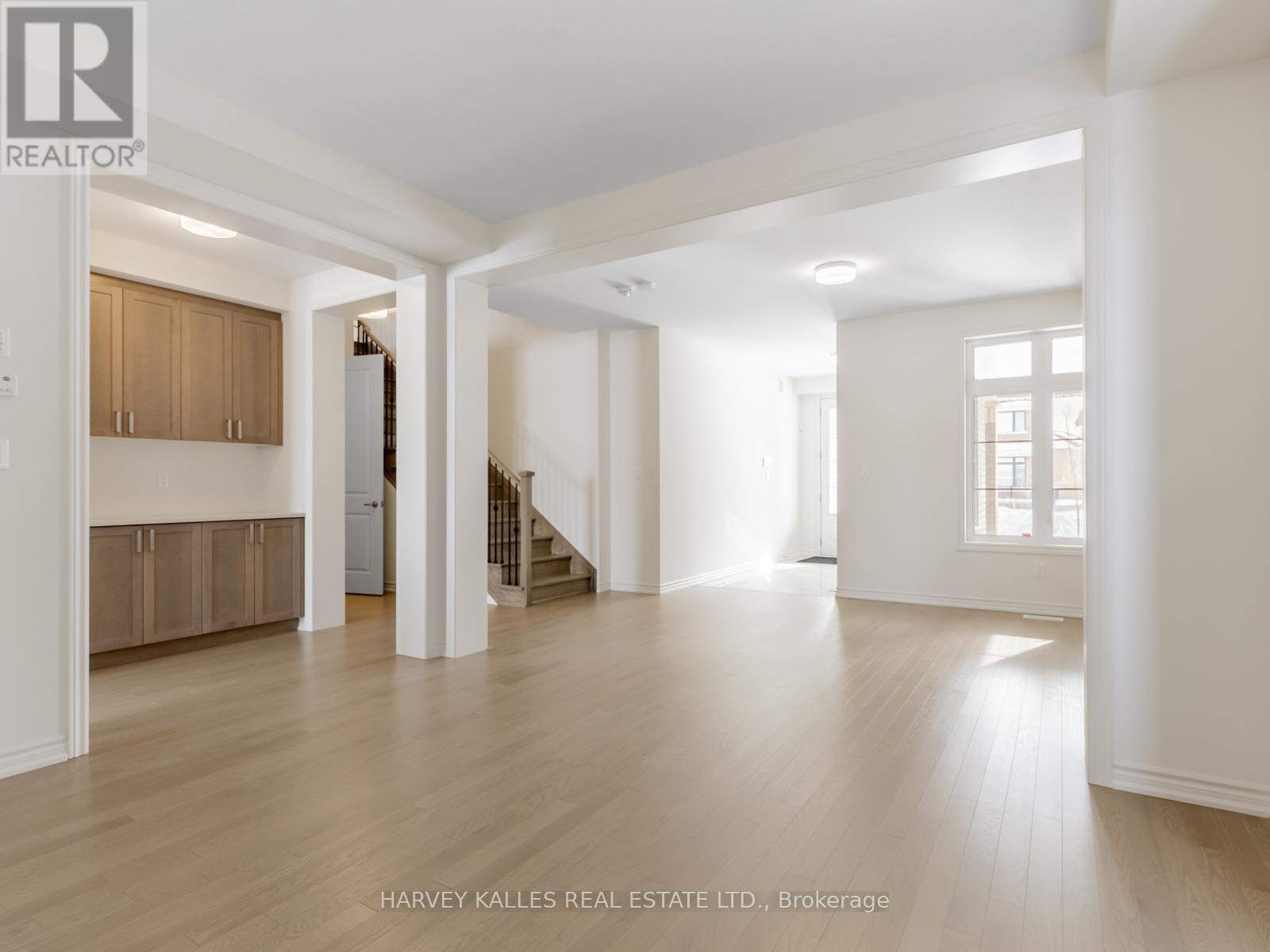 18 Bluebird Boulevard, Adjala-Tosorontio, Ontario  L0G 1W0 - Photo 9 - N12739164