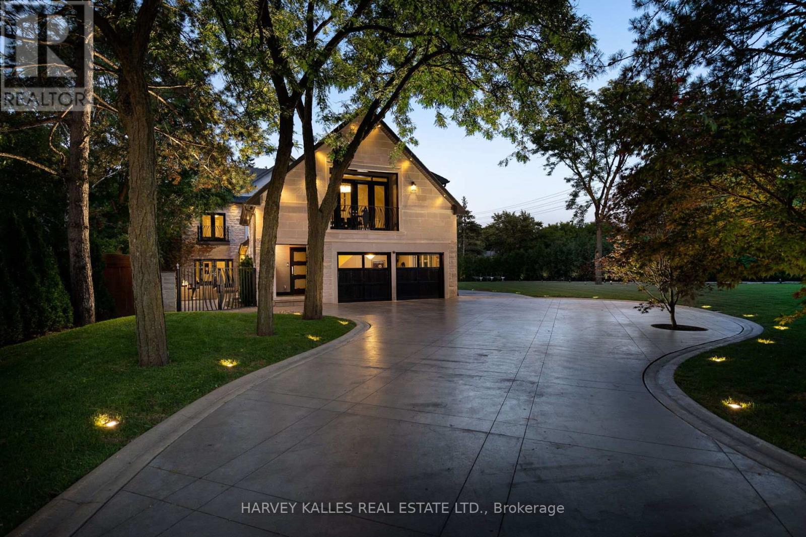 3 Oakbank Road, Vaughan, Ontario  L4J 2B8 - Photo 2 - N12740300