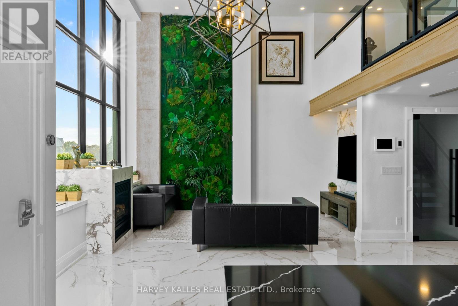 311 - 300 Manitoba Street, Toronto, Ontario  M8Y 4G6 - Photo 6 - W12740428