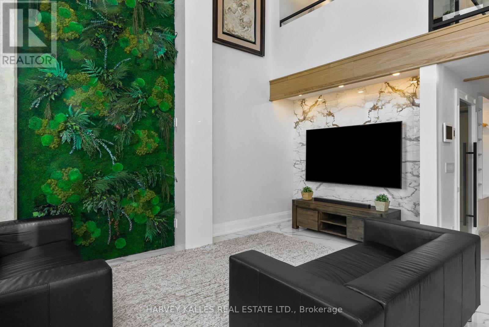 311 - 300 Manitoba Street, Toronto, Ontario  M8Y 4G6 - Photo 7 - W12740428