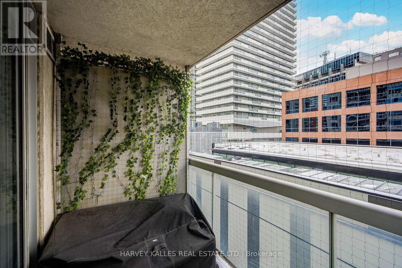 902 - 43 Eglinton Avenue, Toronto, Ontario  M4P 1A5 - Photo 38 - C12740998