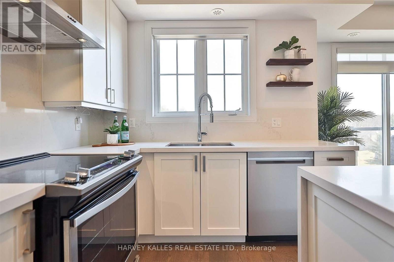 316 - 199 Pine Grove Road, Vaughan, Ontario  L4L 2H7 - Photo 14 - N12741826