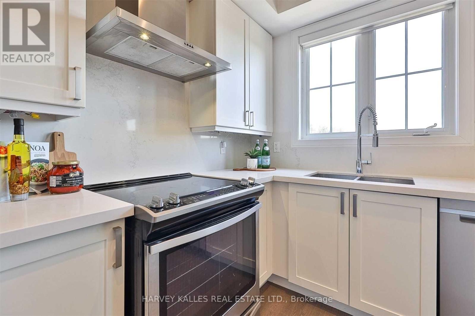 316 - 199 Pine Grove Road, Vaughan, Ontario  L4L 2H7 - Photo 15 - N12741826