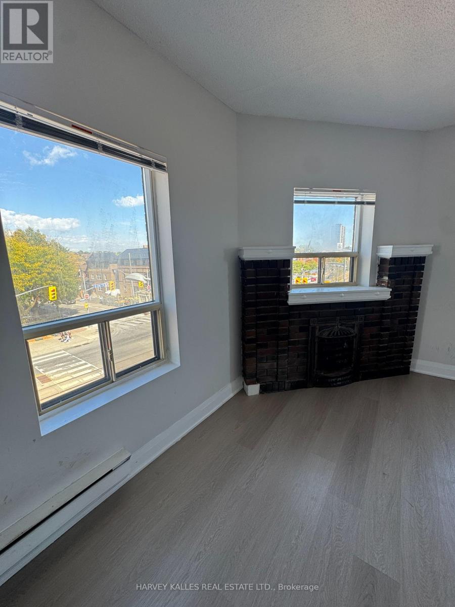 6 - 98 Northcliffe Boulevard, Toronto, Ontario  M6H 3H2 - Photo 7 - C12742418