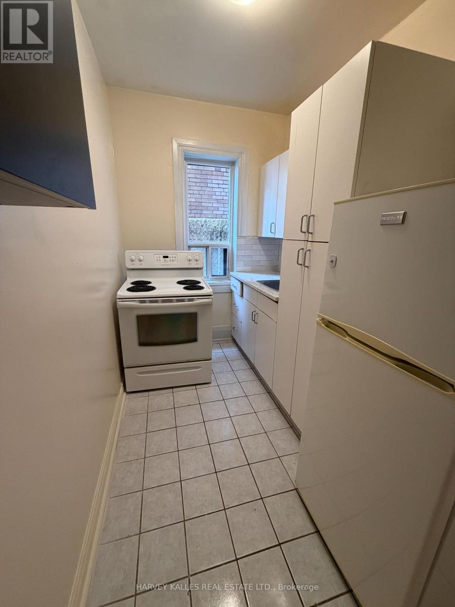 Unit#103 - 105 Kenwood Avenue, Toronto, Ontario  M6C 2S1 - Photo 4 - C12743946