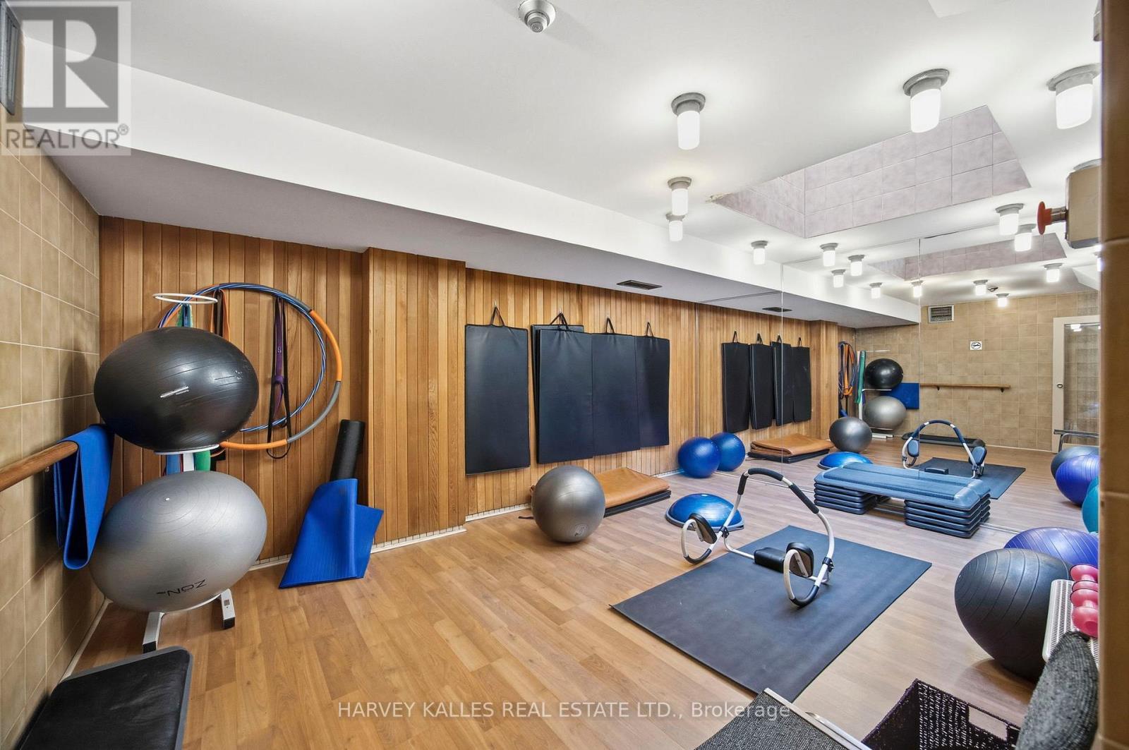 1004 - 15 Mcmurrich Street, Toronto, Ontario  M5R 3M6 - Photo 38 - C12746464