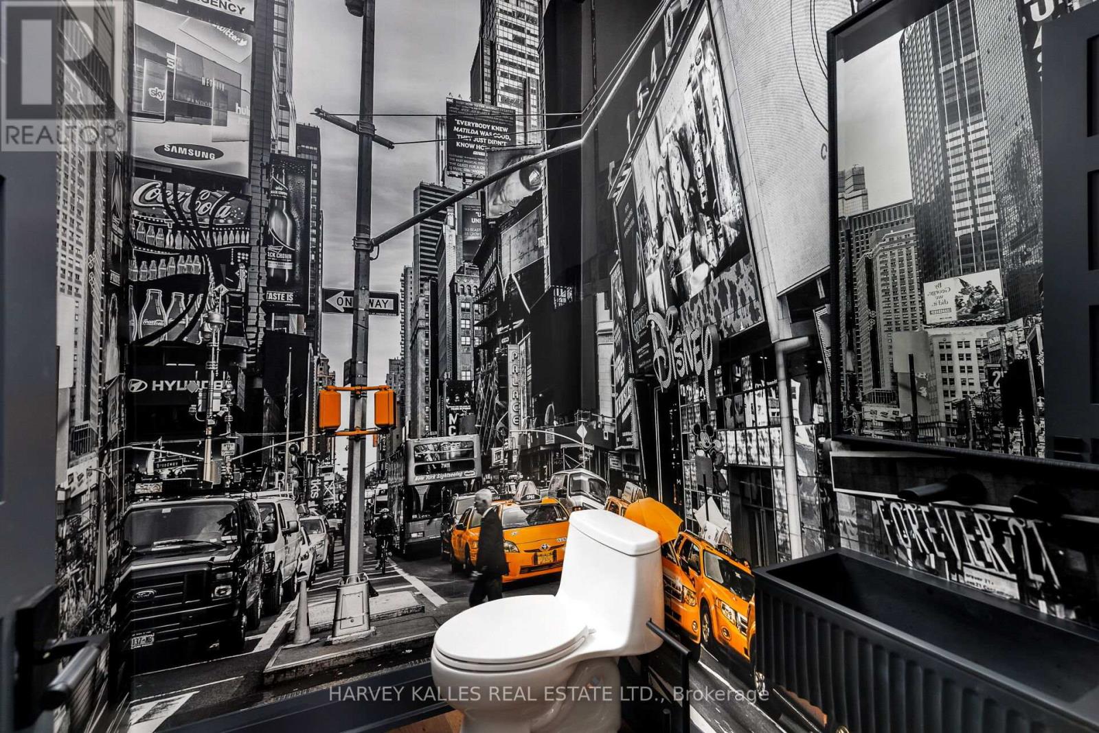 498 Roxton Road, Toronto, Ontario  M6G 3R4 - Photo 22 - C12747068