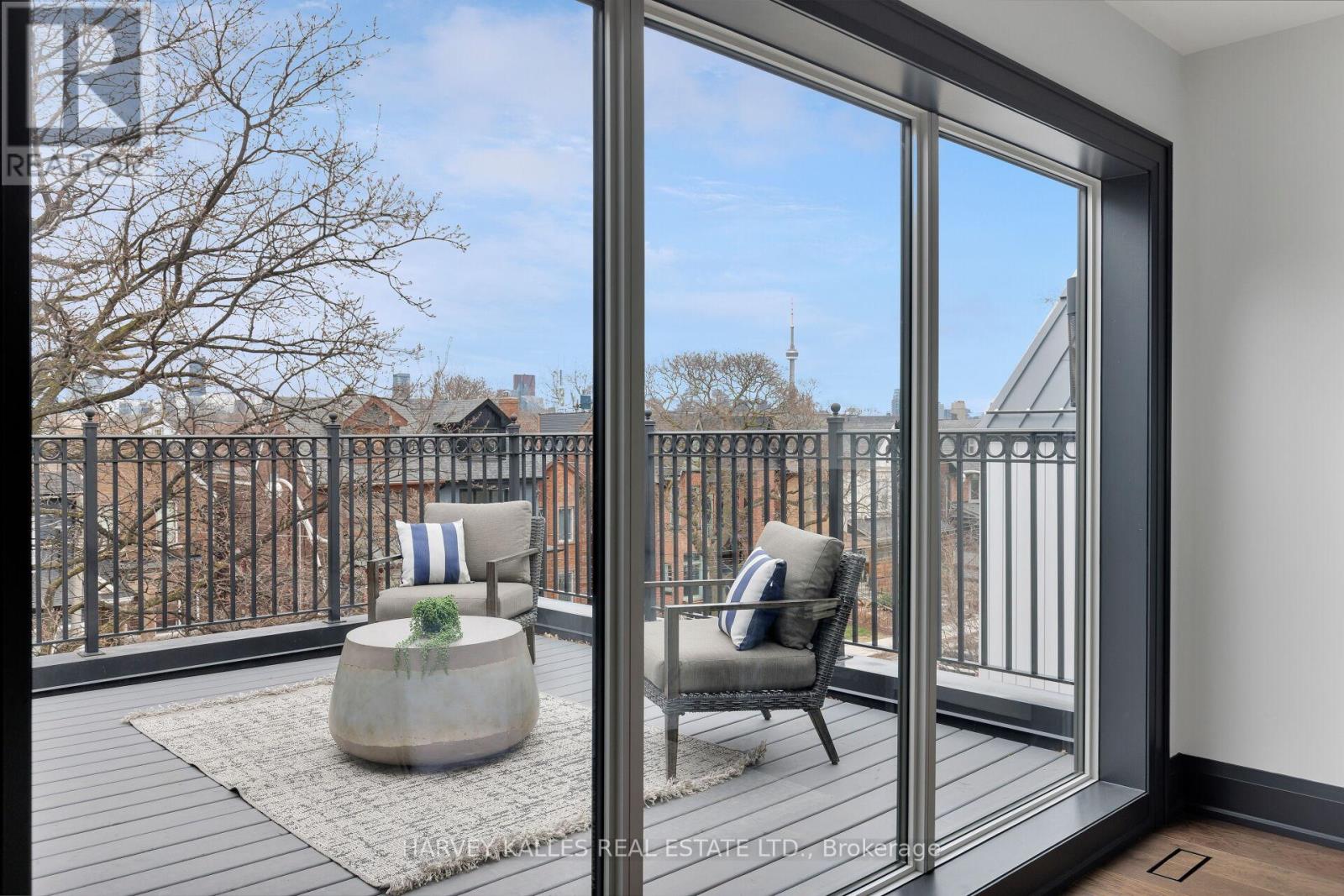 498 Roxton Road, Toronto, Ontario  M6G 3R4 - Photo 29 - C12747068