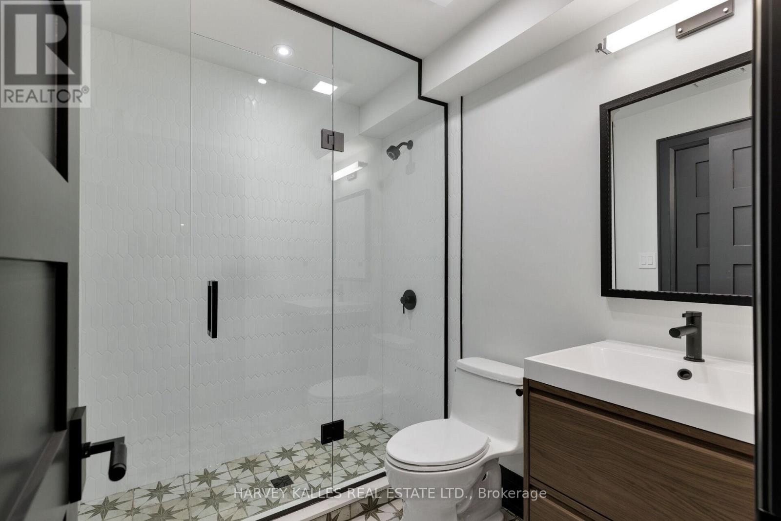 498 Roxton Road, Toronto, Ontario  M6G 3R4 - Photo 48 - C12747068