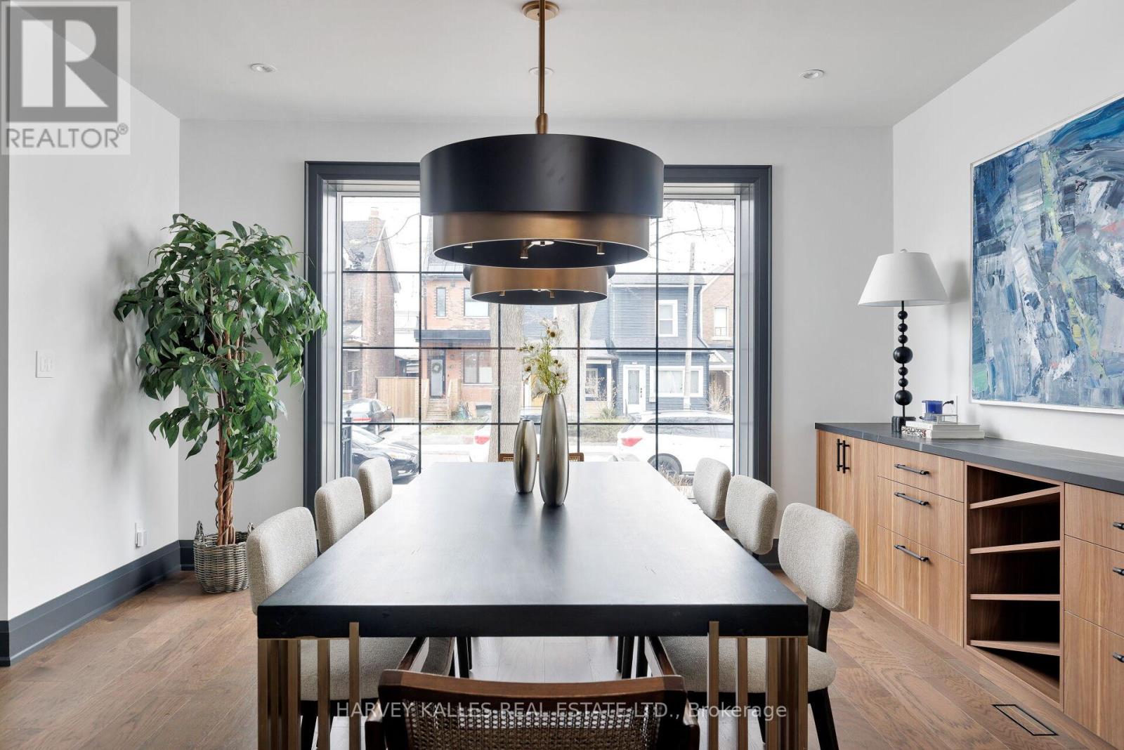 498 Roxton Road, Toronto, Ontario  M6G 3R4 - Photo 6 - C12747068