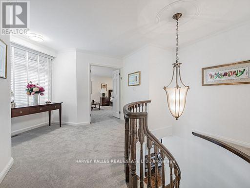 92 Prue Avenue, Toronto, Ontario  M6B 1R5 - Photo 19 - C12747826