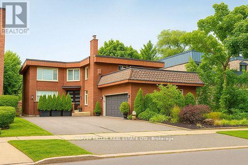 92 Prue Avenue, Toronto, Ontario  M6B 1R5 - Photo 2 - C12747826