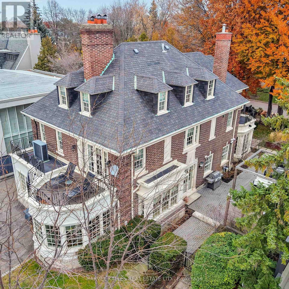 444 RUSSELL HILL ROAD, Toronto, Ontario