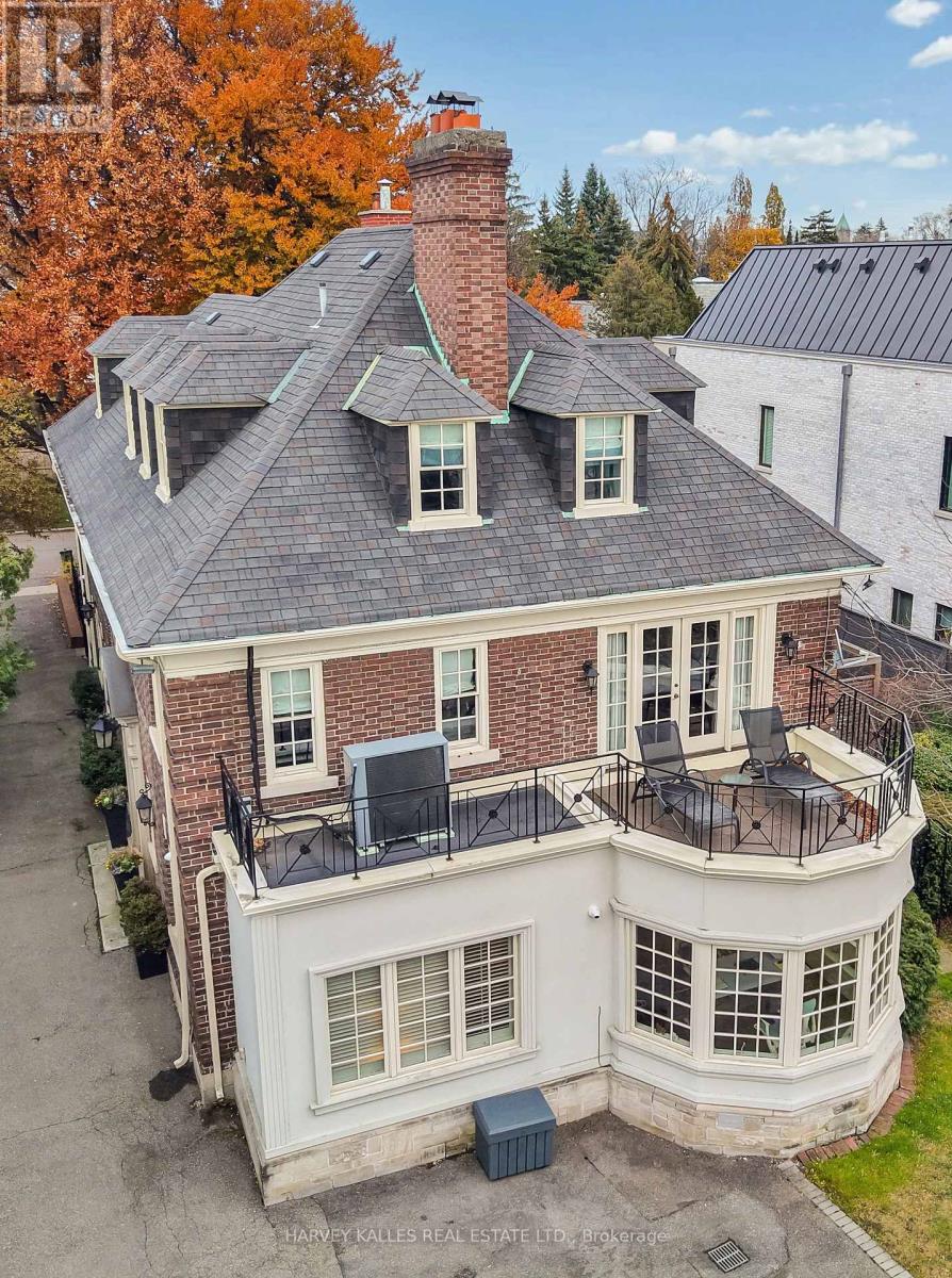 444 Russell Hill Road, Toronto, Ontario M5P 2S5 - Photo 2 - C12750210