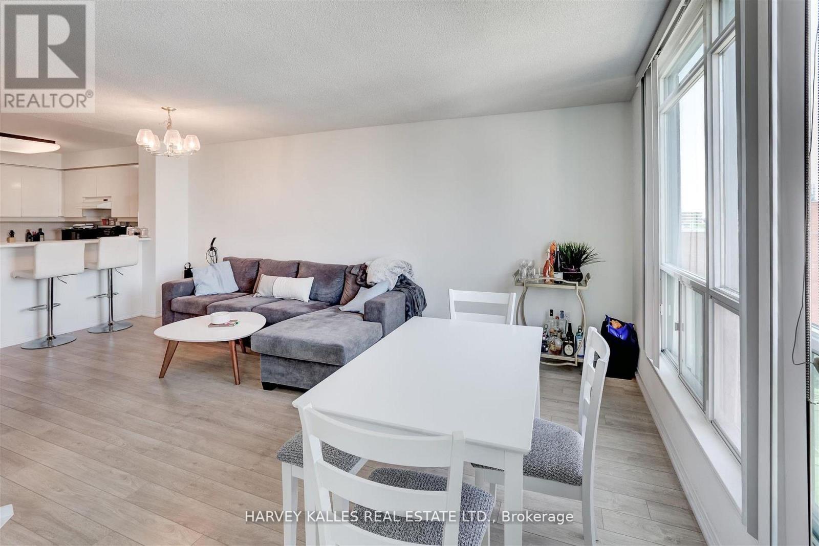 1018 - 942 Yonge Street, Toronto, Ontario M4W 3S8 - Photo 18 - C12751068