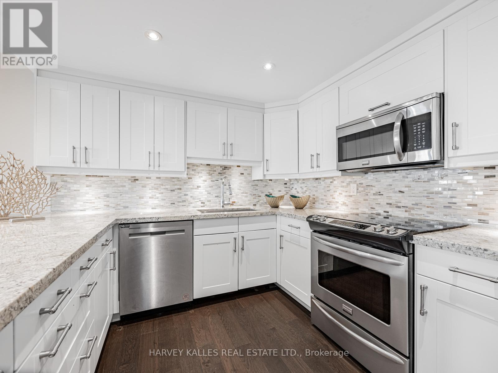 108 - 18 Lower Village Gate, Toronto, Ontario  M5P 3M1 - Photo 19 - C12752312