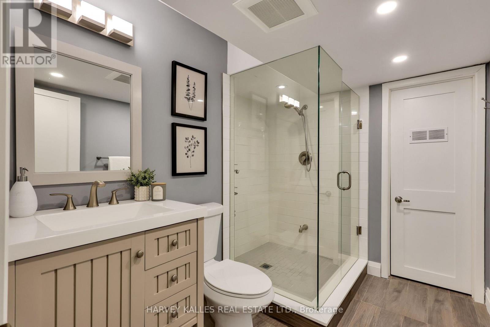 17 Loganberry Crescent, Toronto, Ontario M2H 3H3 - Photo 25 - C12753186