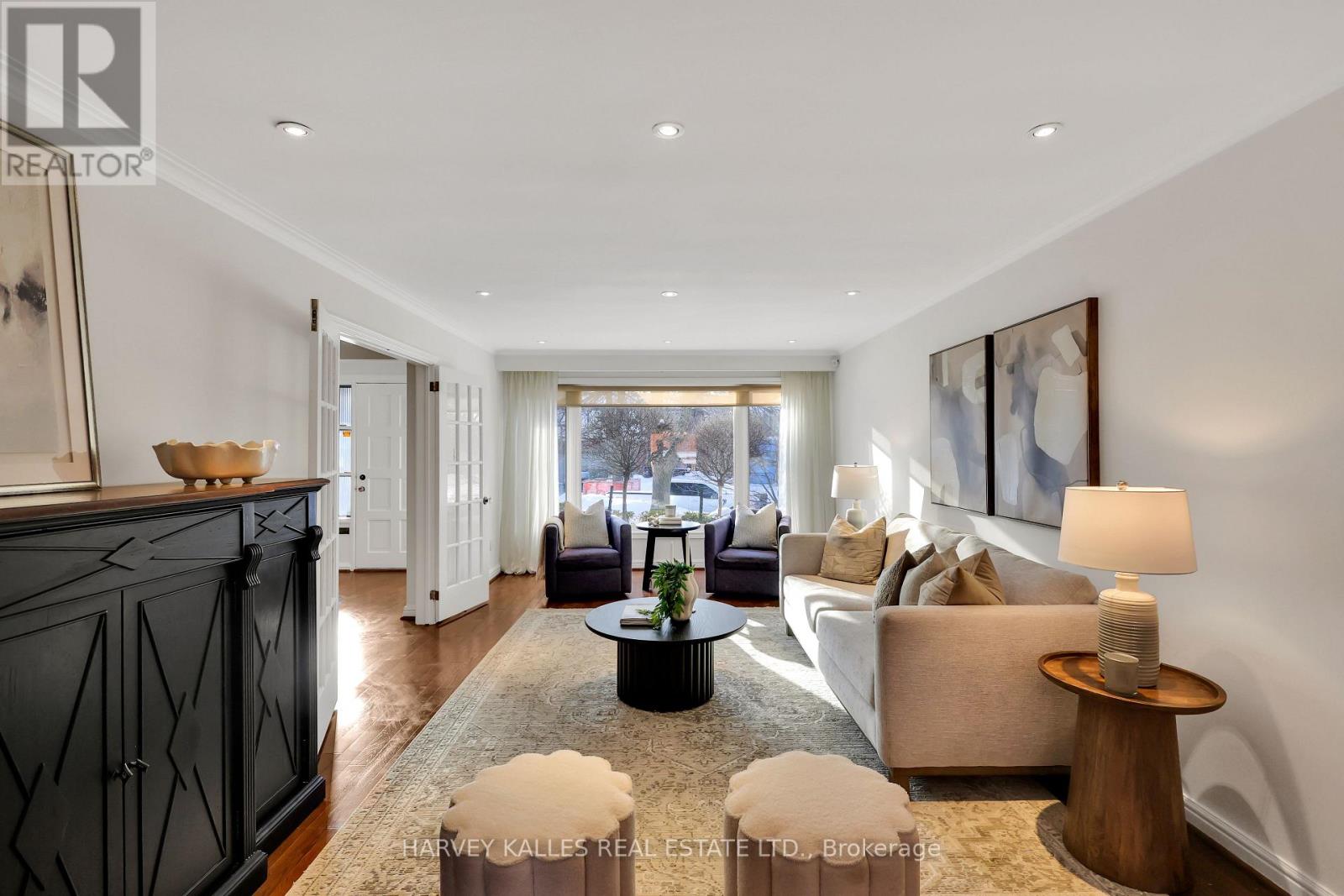 17 Loganberry Crescent, Toronto, Ontario M2H 3H3 - Photo 3 - C12753186