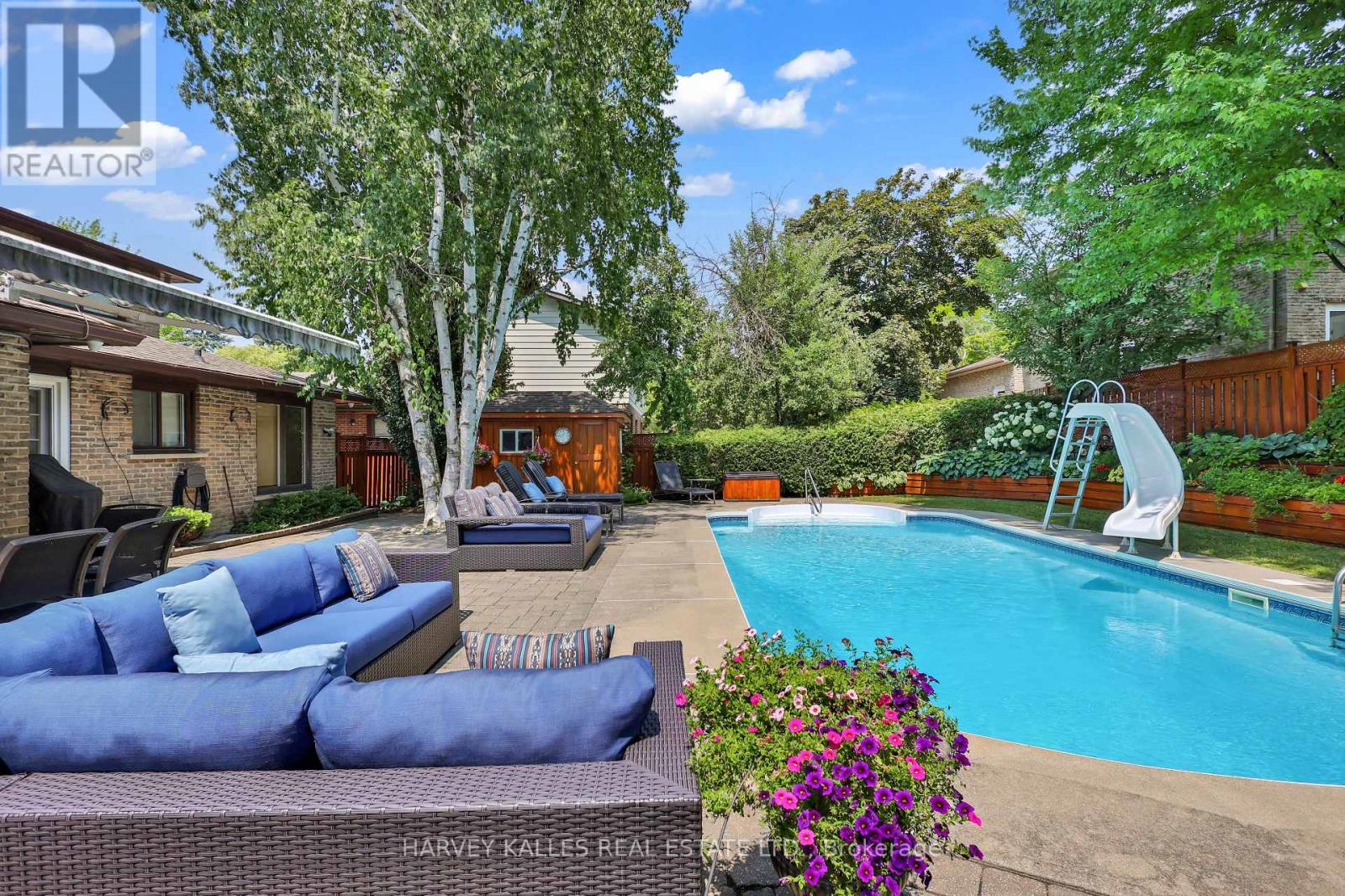 17 Loganberry Crescent, Toronto, Ontario M2H 3H3 - Photo 32 - C12753186