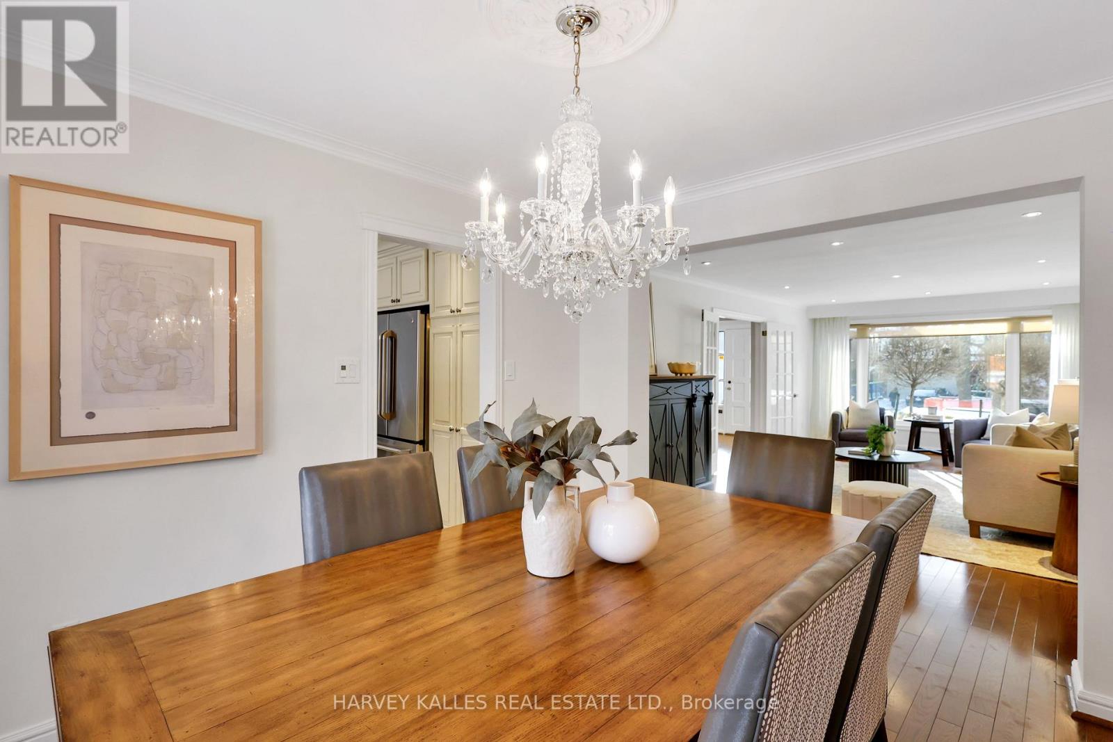 17 Loganberry Crescent, Toronto, Ontario M2H 3H3 - Photo 8 - C12753186