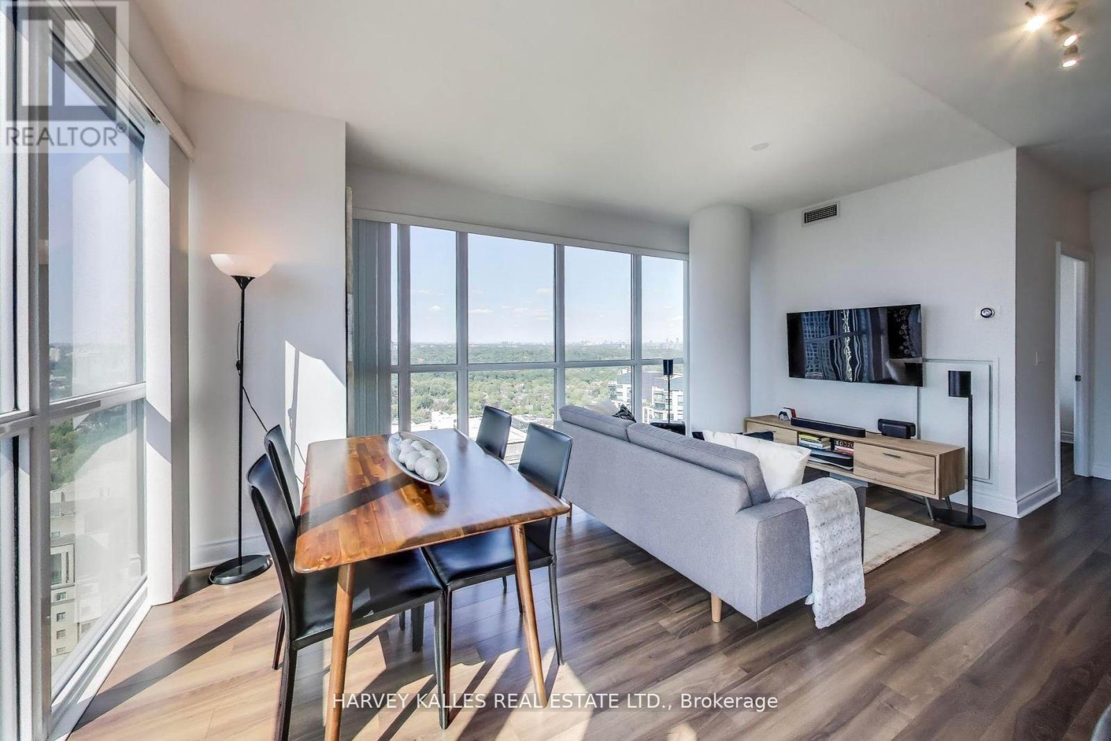 3609 - 28 Ted Rogers Way, Toronto, Ontario  M4Y 2J4 - Photo 3 - C12753286