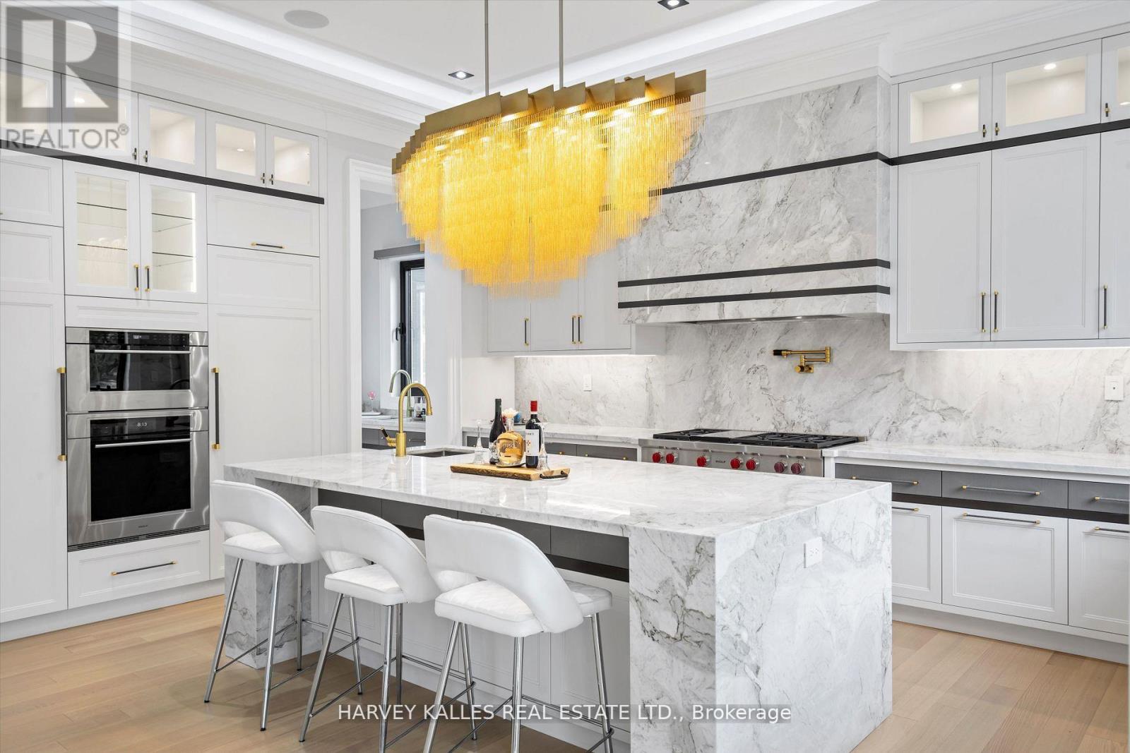 1 Silvergrove Road, Toronto, Ontario  M2L 2N5 - Photo 13 - C12753578