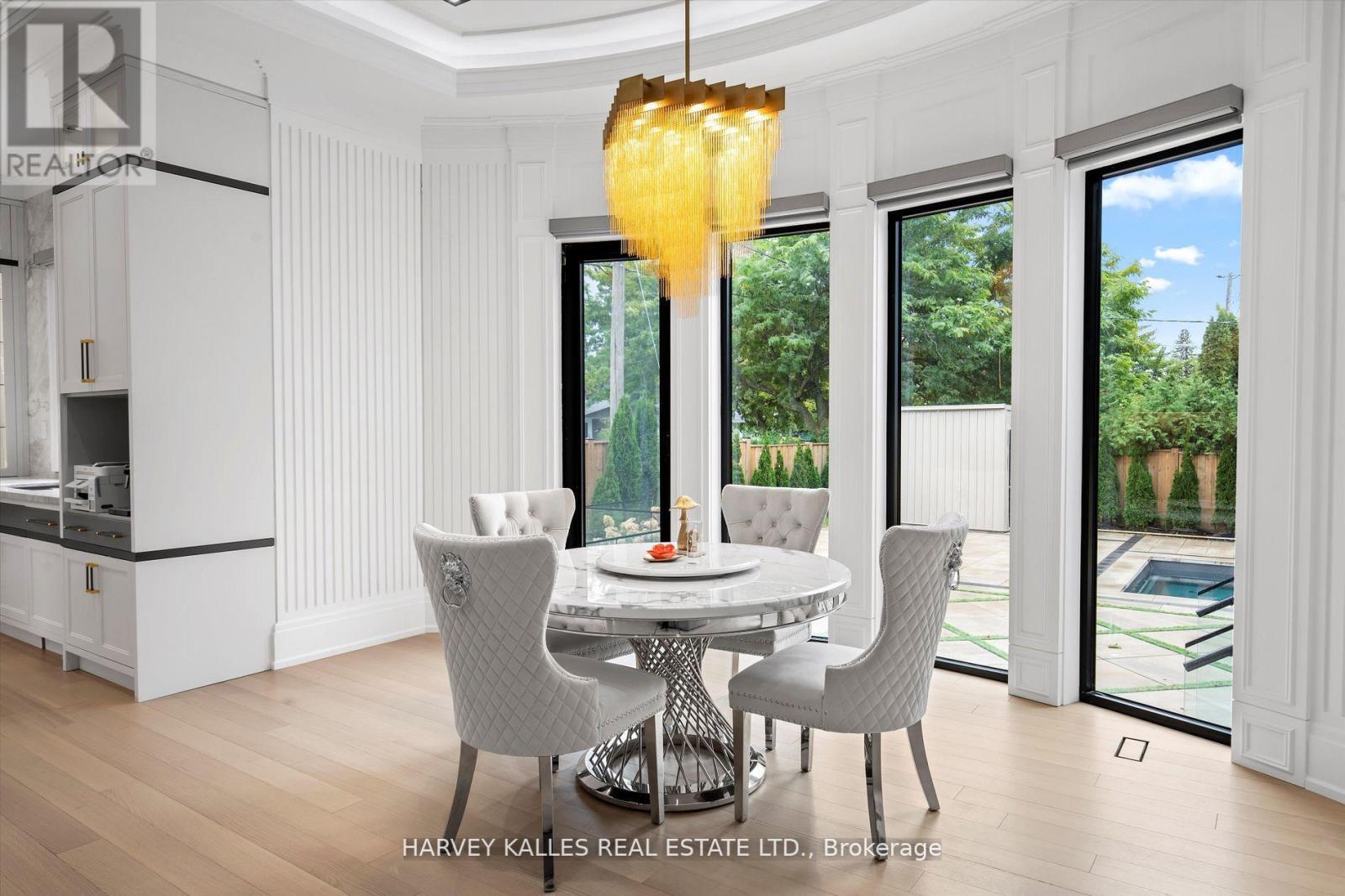 1 Silvergrove Road, Toronto, Ontario  M2L 2N5 - Photo 15 - C12753578