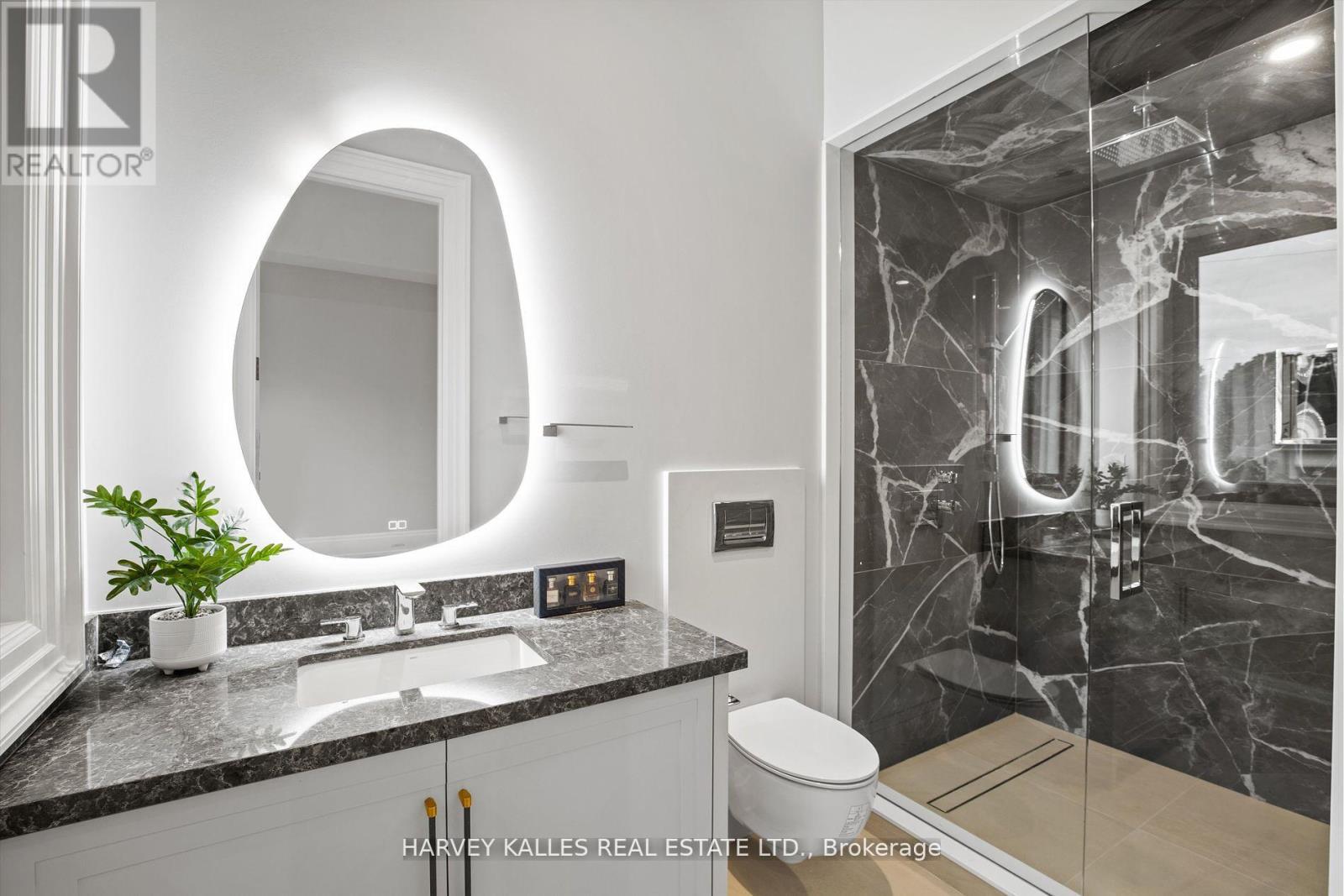 1 Silvergrove Road, Toronto, Ontario  M2L 2N5 - Photo 28 - C12753578