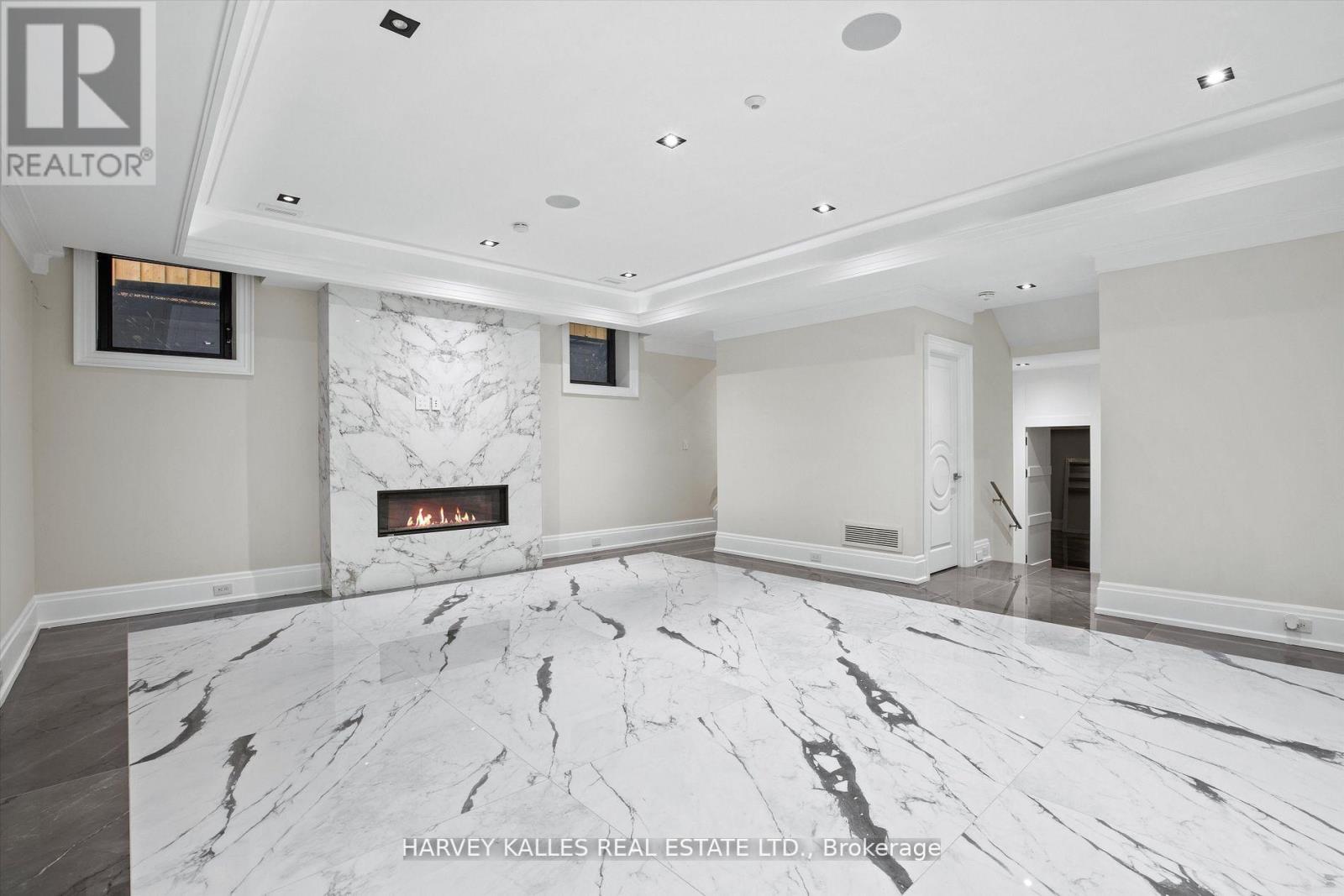 1 Silvergrove Road, Toronto, Ontario  M2L 2N5 - Photo 33 - C12753578