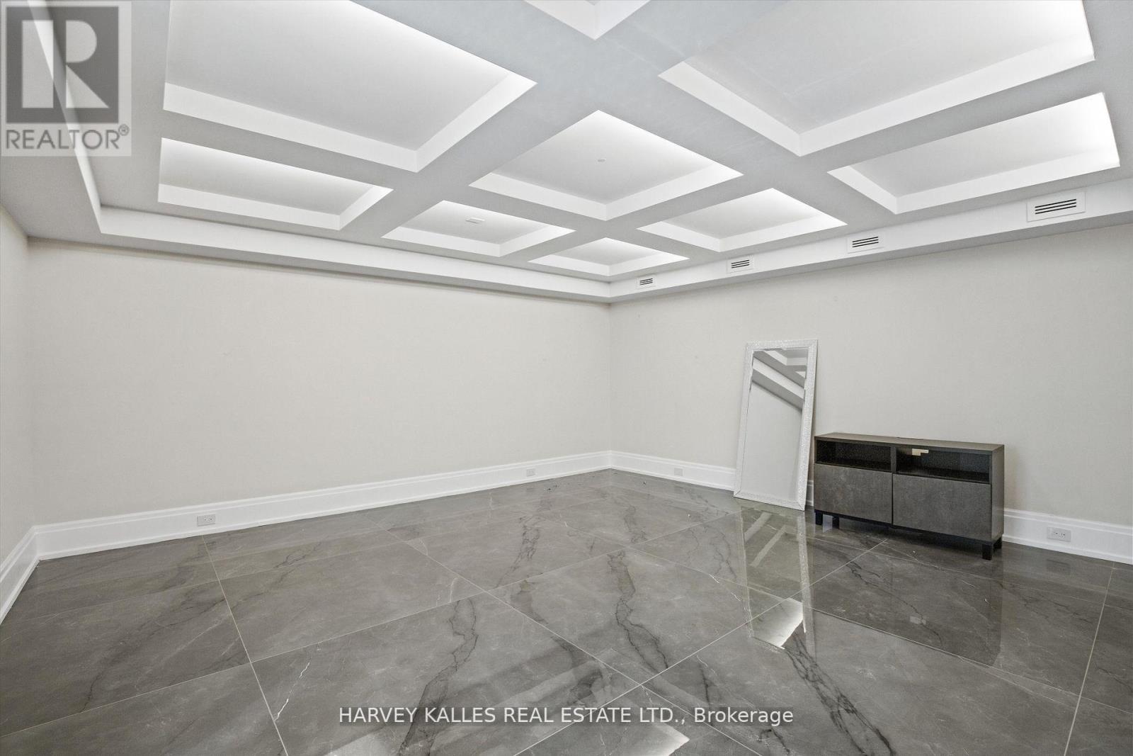 1 Silvergrove Road, Toronto, Ontario  M2L 2N5 - Photo 34 - C12753578