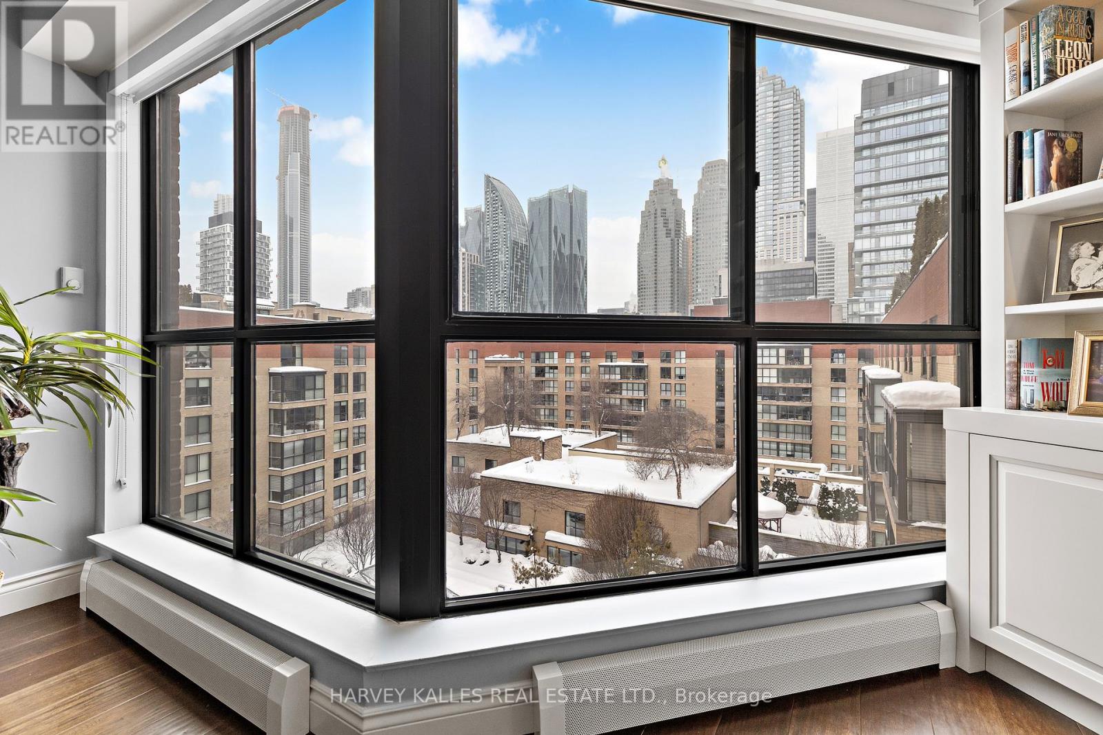 818 - 80 Front Street E, Toronto, Ontario M5E 1T4 - Photo 9 - C12754352