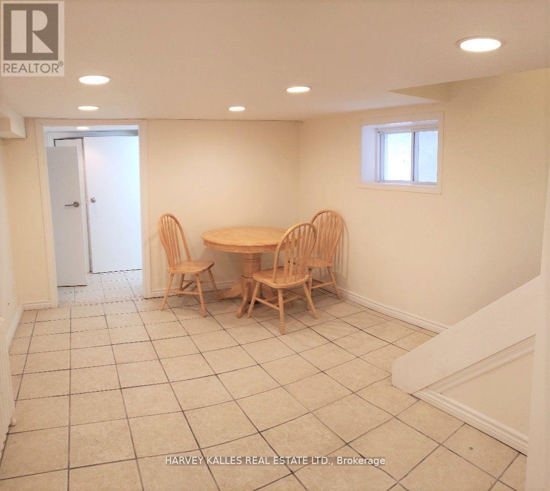 3 - 541 Palmerston Boulevard, Toronto, Ontario M6G 2P4 - Photo 9 - C12754902