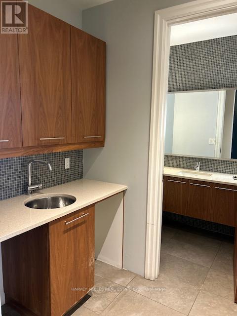 203 - 109 Vanderhoof Avenue, Toronto, Ontario  M4G 2H7 - Photo 19 - C12755718