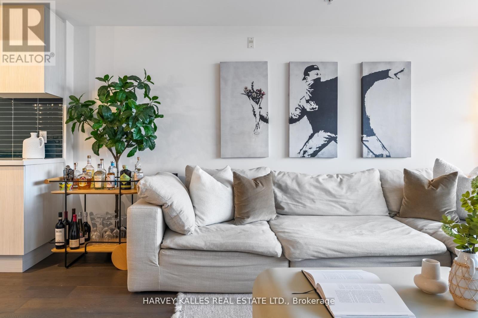 318 - 109 Ossington Avenue, Toronto, Ontario M6J 0G1 - Photo 16 - C12755744