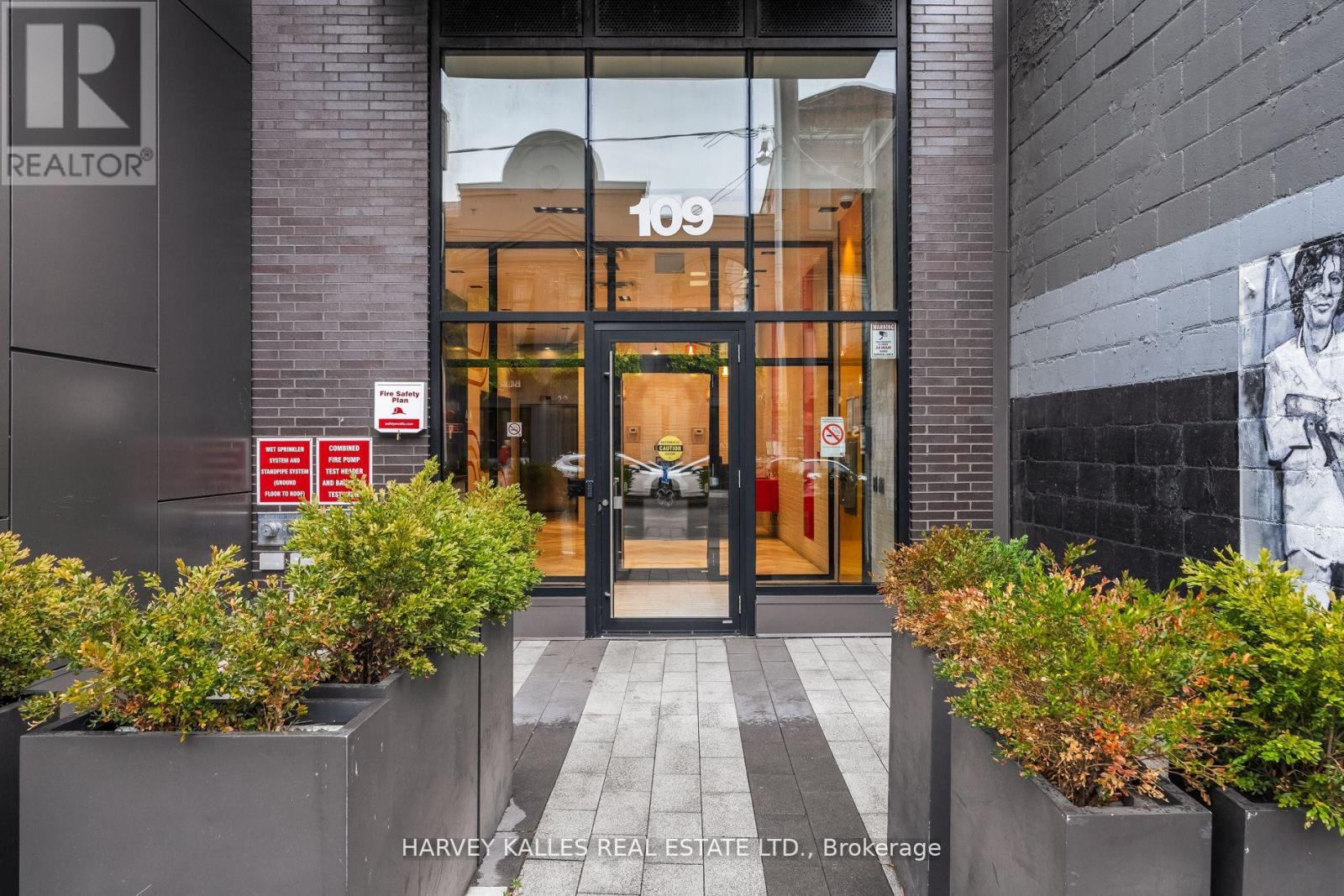 318 - 109 Ossington Avenue, Toronto, Ontario M6J 0G1 - Photo 29 - C12755744