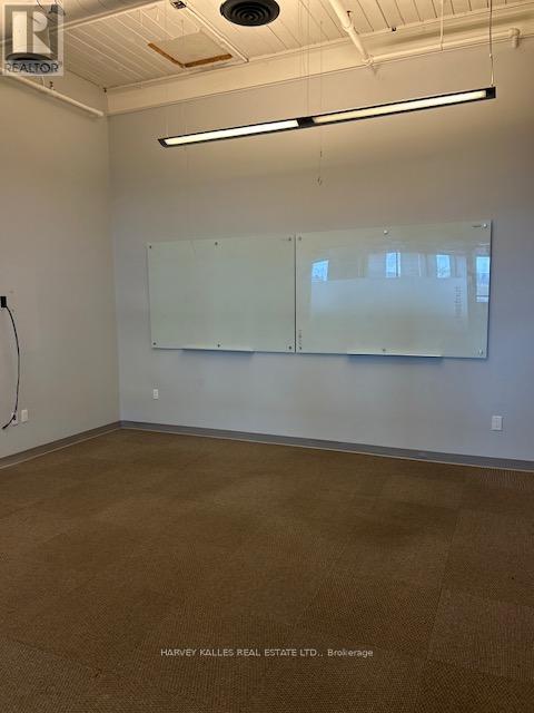 202 - 109 Vanderhoof Avenue, Toronto, Ontario M4G 2H7 - Photo 8 - C12755816