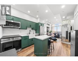 1305 - 4 ELSINORE PATH, Toronto, Ontario