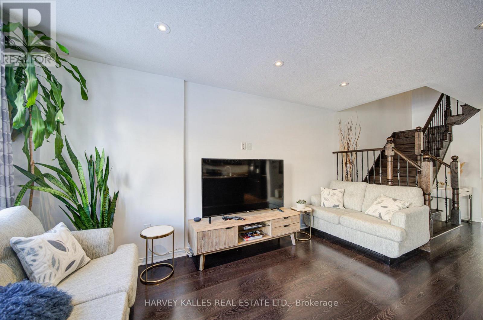 223 Orr Drive, Bradford West Gwillimbury, Ontario L3Z 0S3 - Photo 14 - N12757654