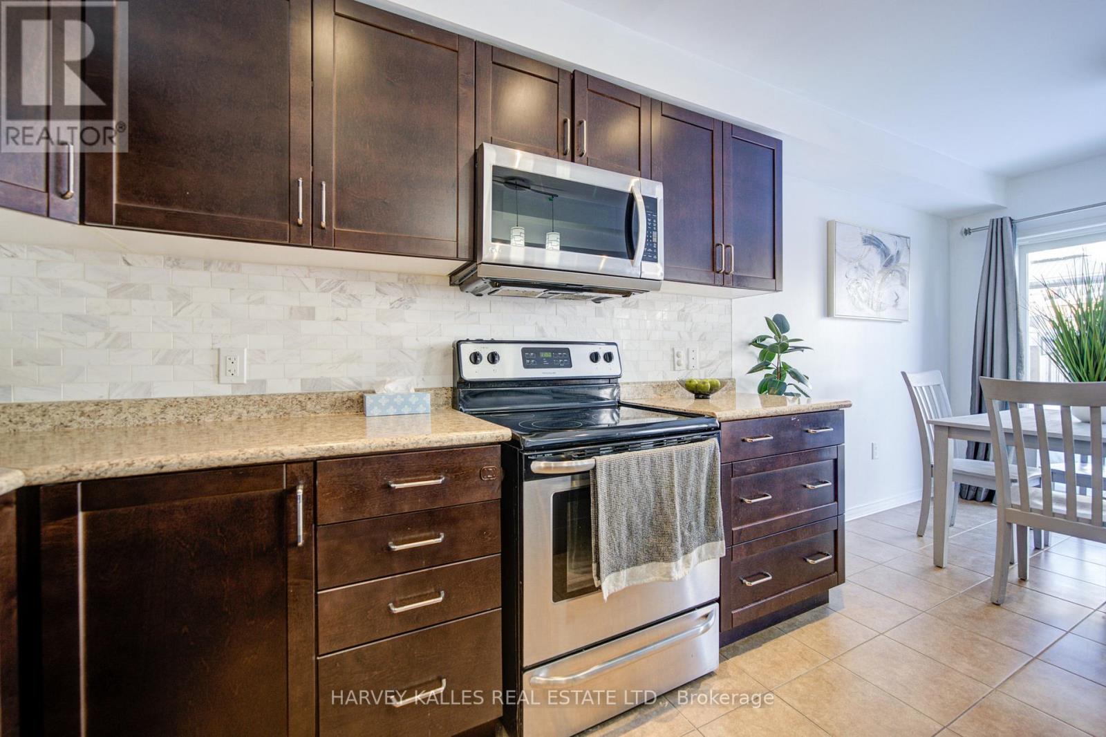 223 Orr Drive, Bradford West Gwillimbury, Ontario L3Z 0S3 - Photo 19 - N12757654