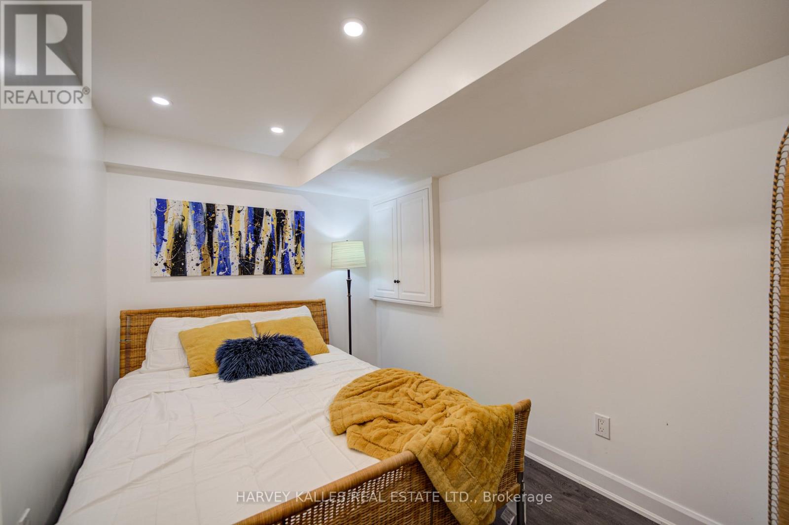 223 Orr Drive, Bradford West Gwillimbury, Ontario L3Z 0S3 - Photo 34 - N12757654