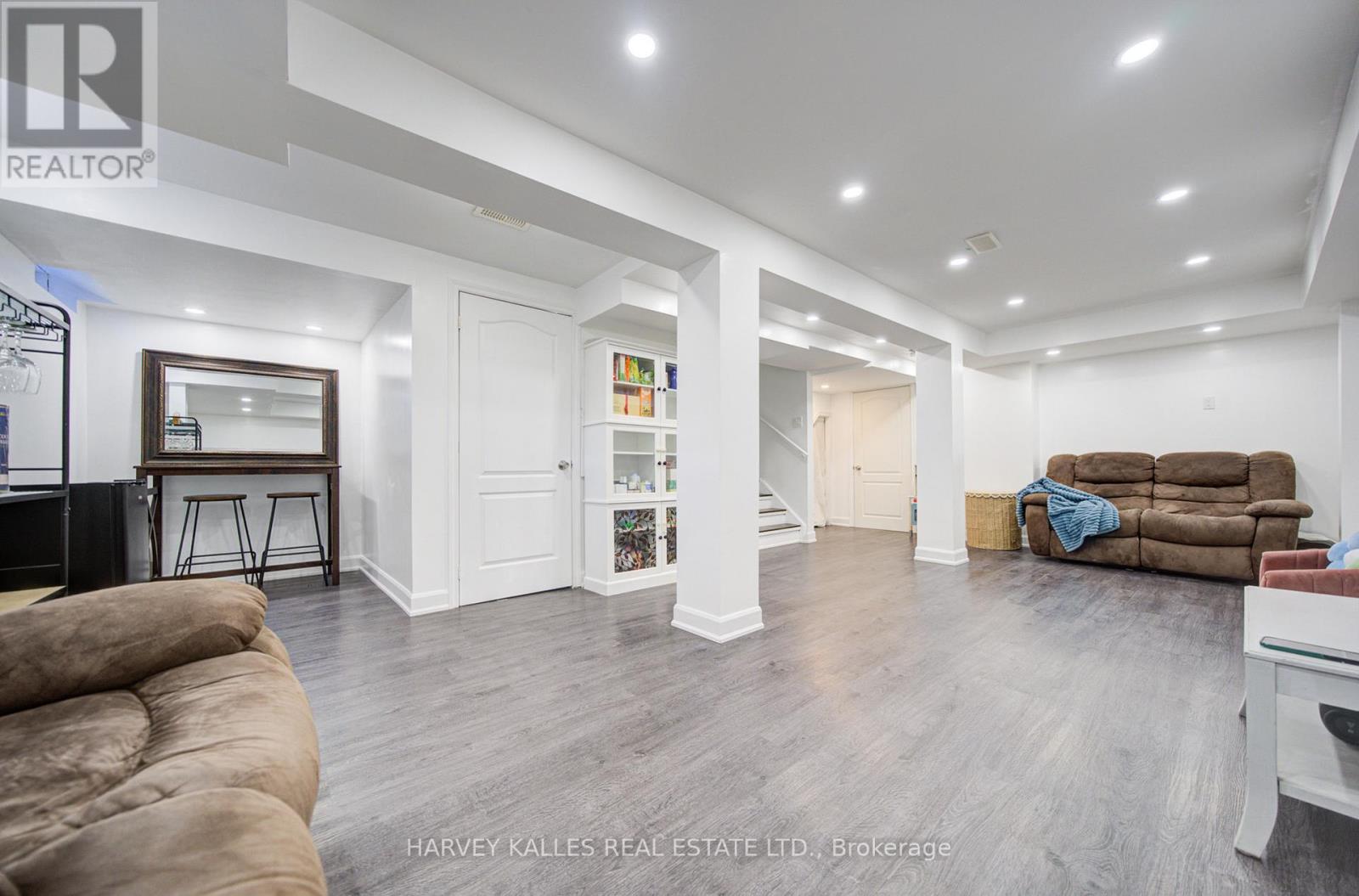 223 Orr Drive, Bradford West Gwillimbury, Ontario L3Z 0S3 - Photo 40 - N12757654