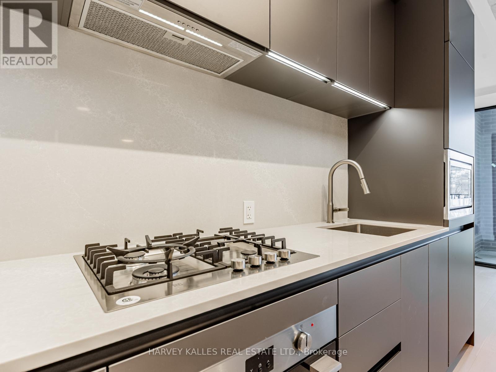 303 - 1720 Bayview Avenue, Toronto, Ontario M4G 0E5 - Photo 12 - C12758026