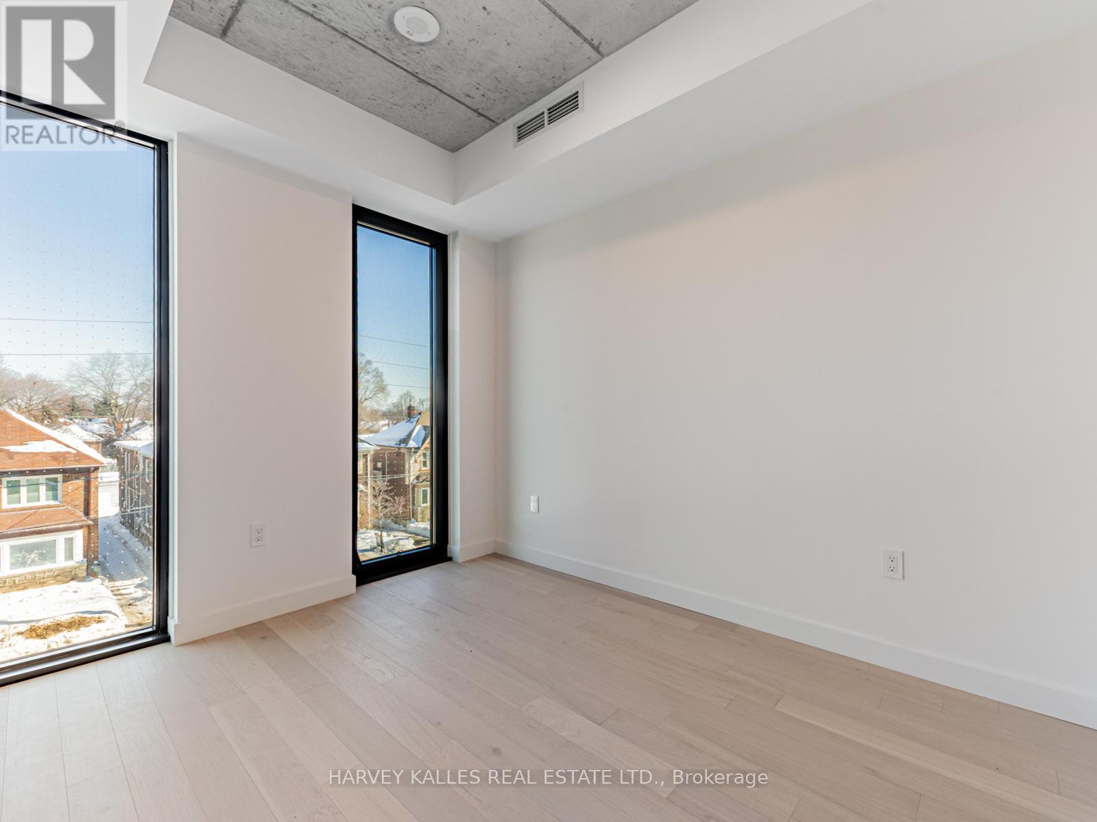 303 - 1720 Bayview Avenue, Toronto, Ontario M4G 0E5 - Photo 18 - C12758026