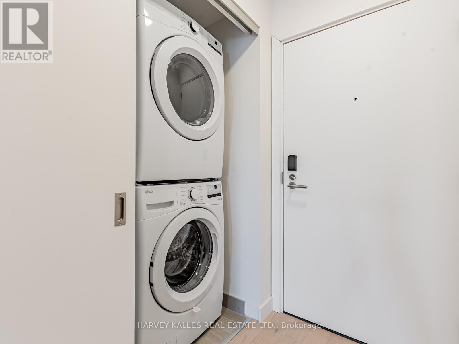 303 - 1720 Bayview Avenue, Toronto, Ontario M4G 0E5 - Photo 23 - C12758026