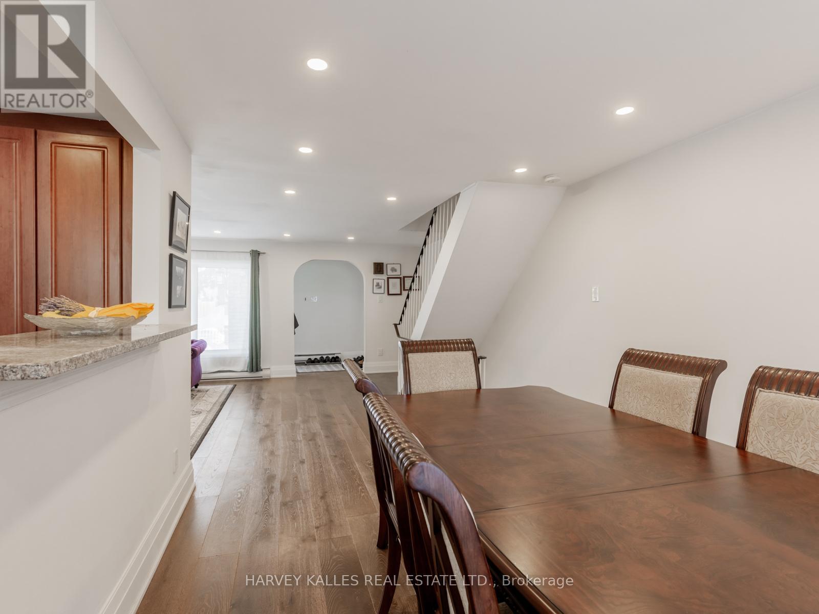 19 Coach Liteway, Toronto, Ontario  M2R 3J8 - Photo 18 - C12758404