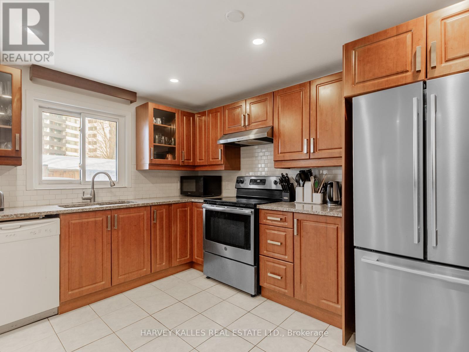 19 Coach Liteway, Toronto, Ontario  M2R 3J8 - Photo 23 - C12758404