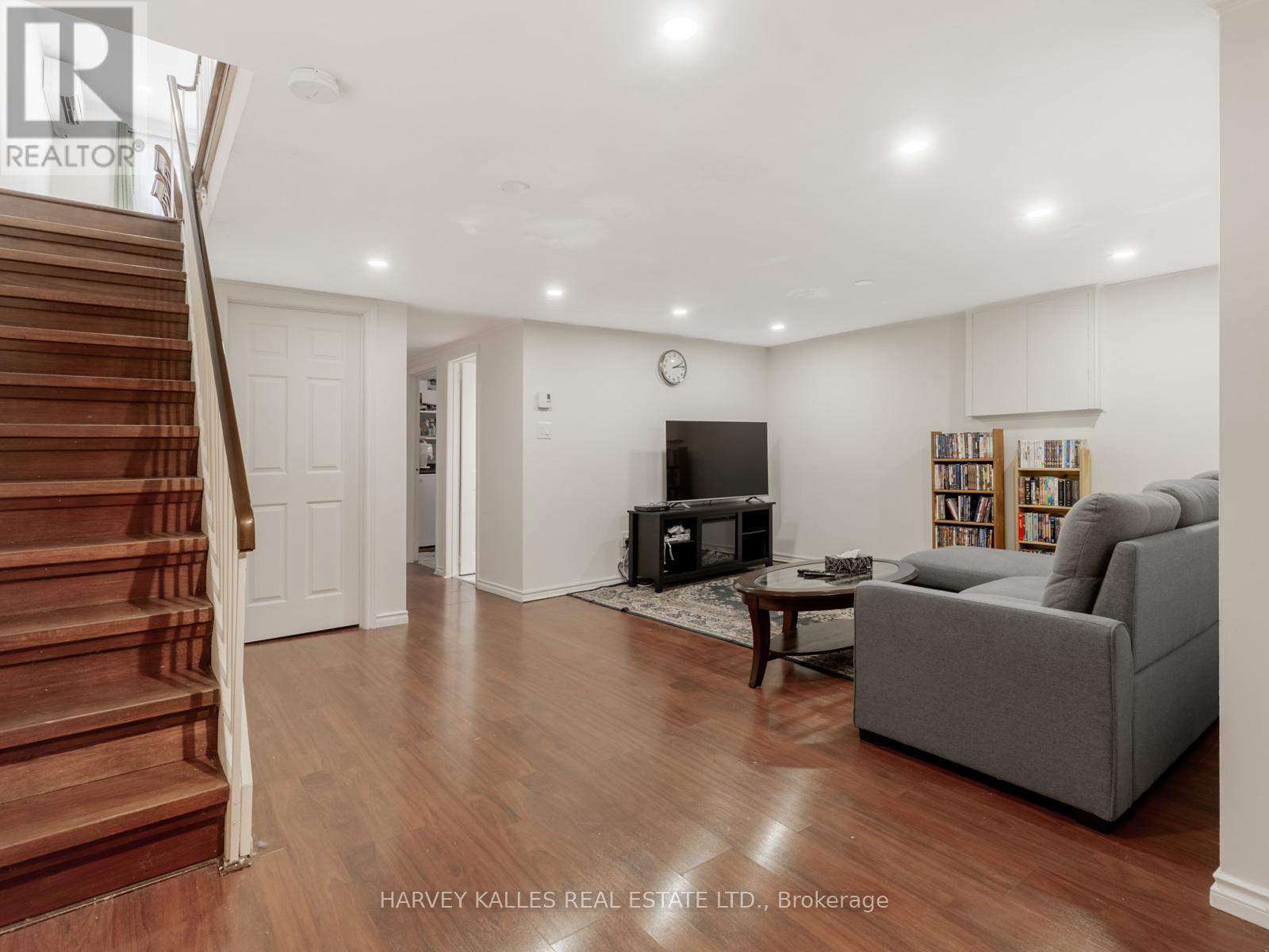 19 Coach Liteway, Toronto, Ontario  M2R 3J8 - Photo 28 - C12758404