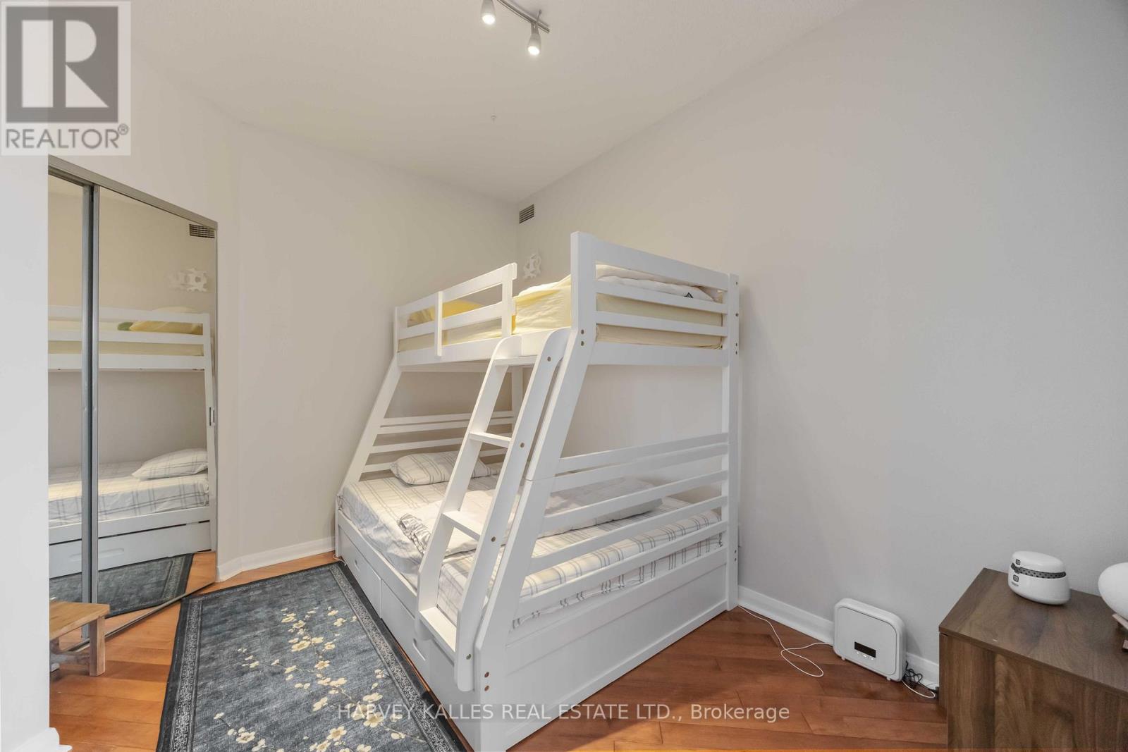 601 - 18 Beverley Street, Toronto, Ontario M5T 3L2 - Photo 26 - C12759562